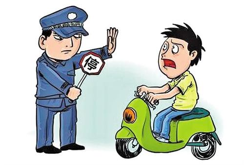 浙江立法：電動自行車駕駛?cè)思按钶d人須佩戴安全頭盔